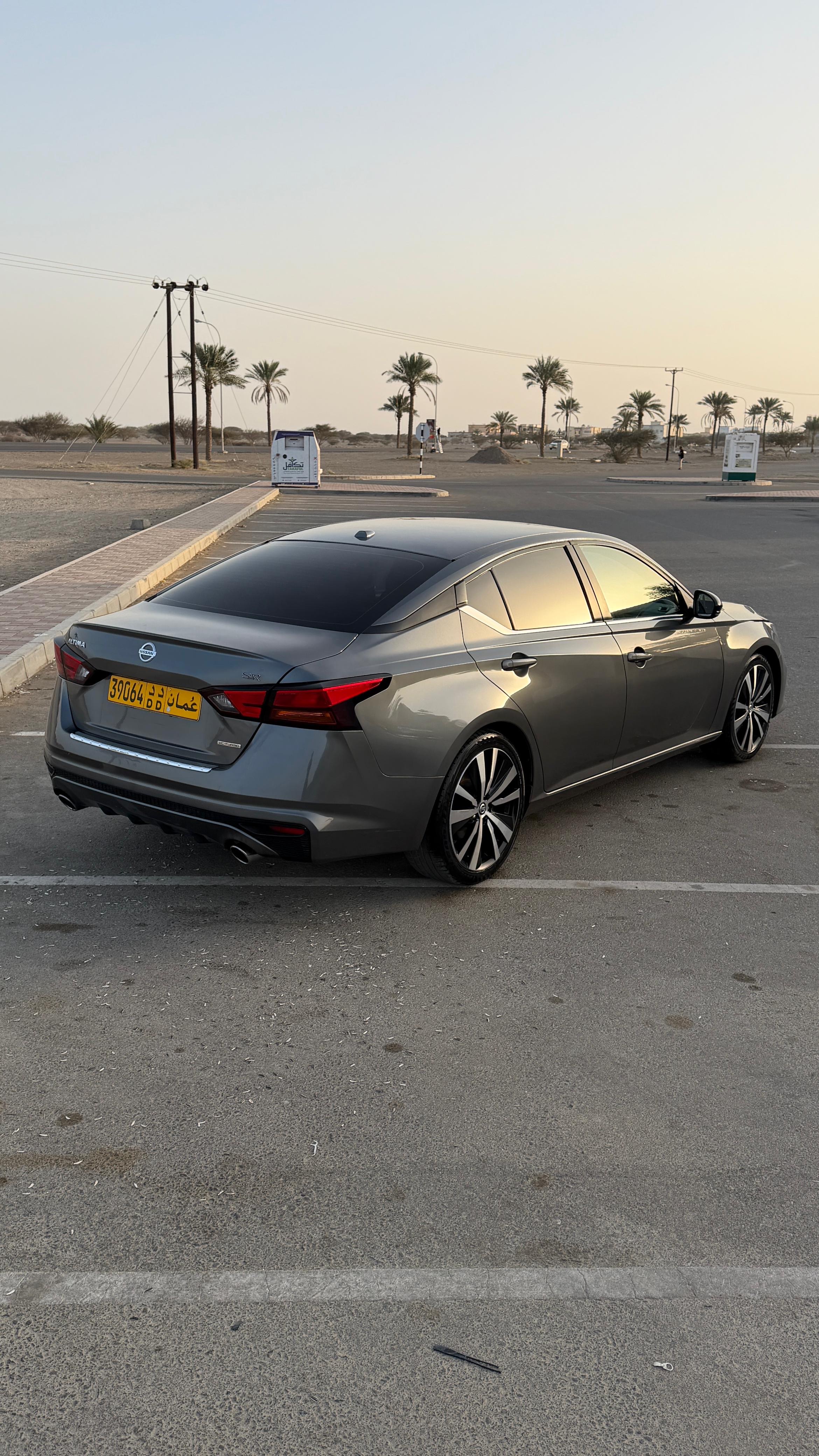 2019 Nissan Altima SR