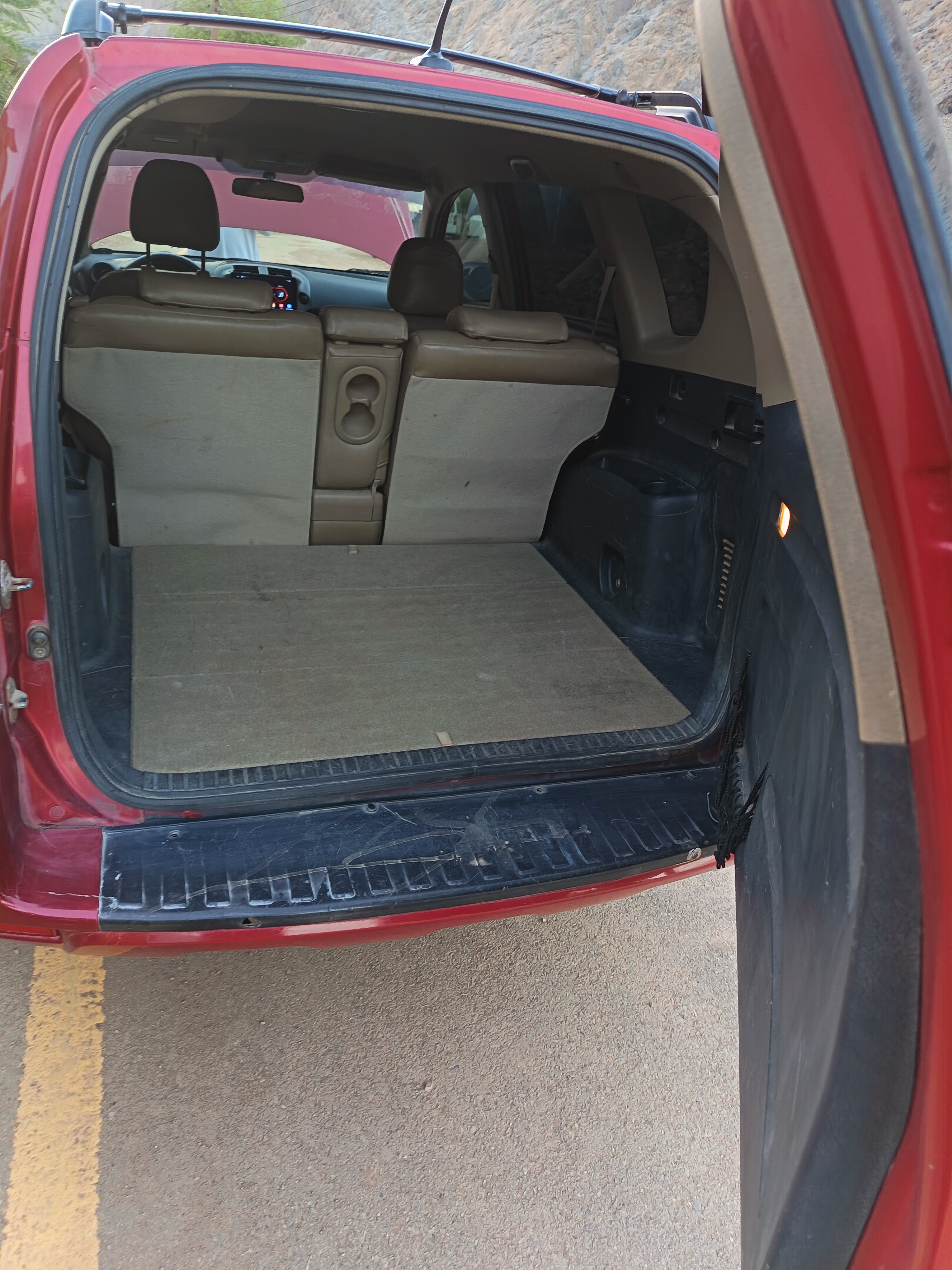 2010 Toyota Rav4 LE thumbnail 8