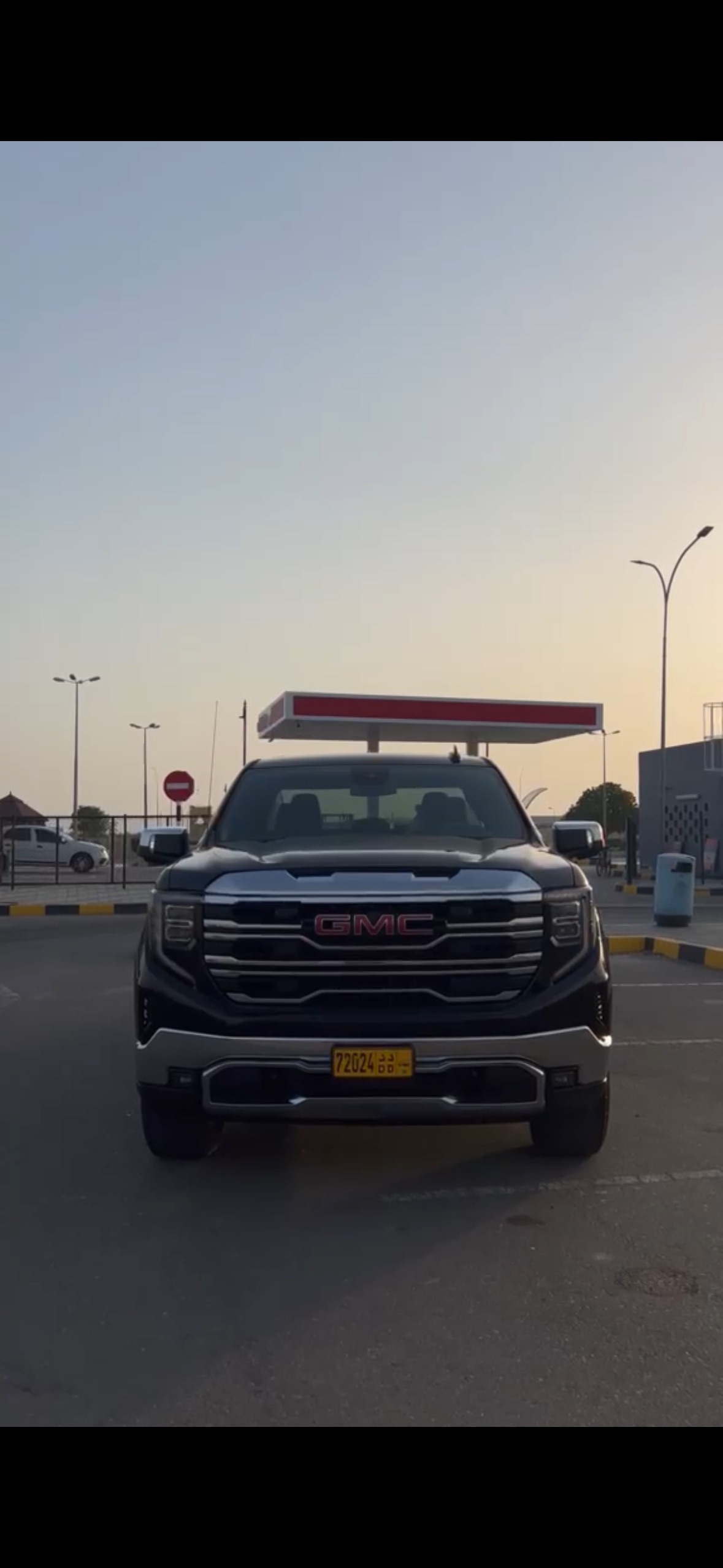 2023 GMC Sierra SLT