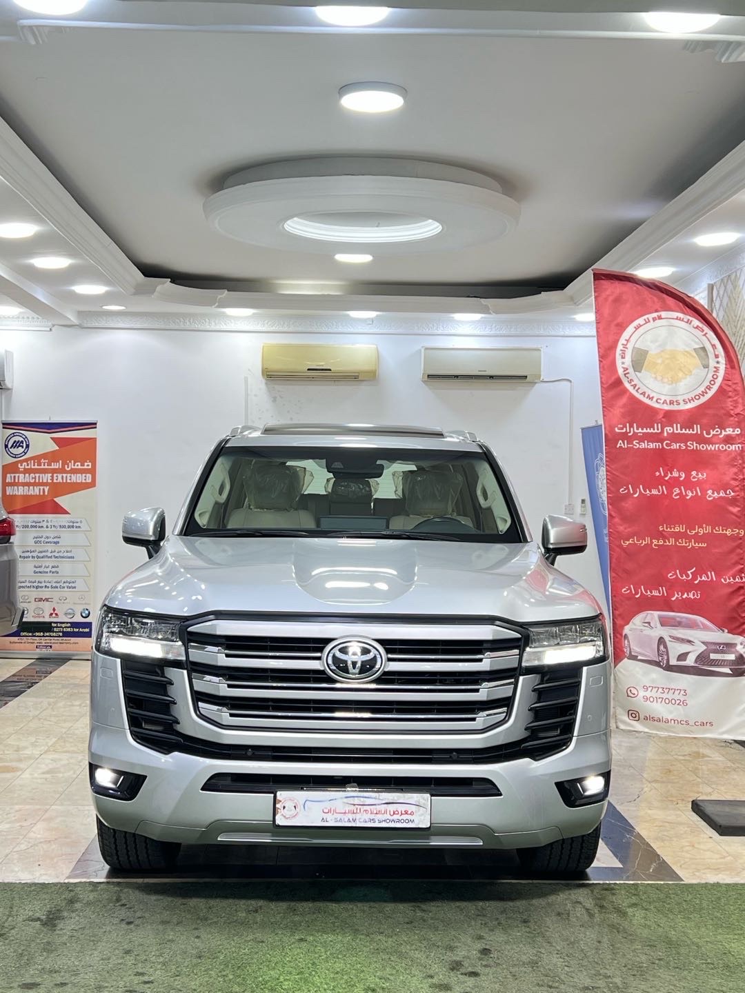 2022 Toyota Land Cruiser GXR thumbnail 3