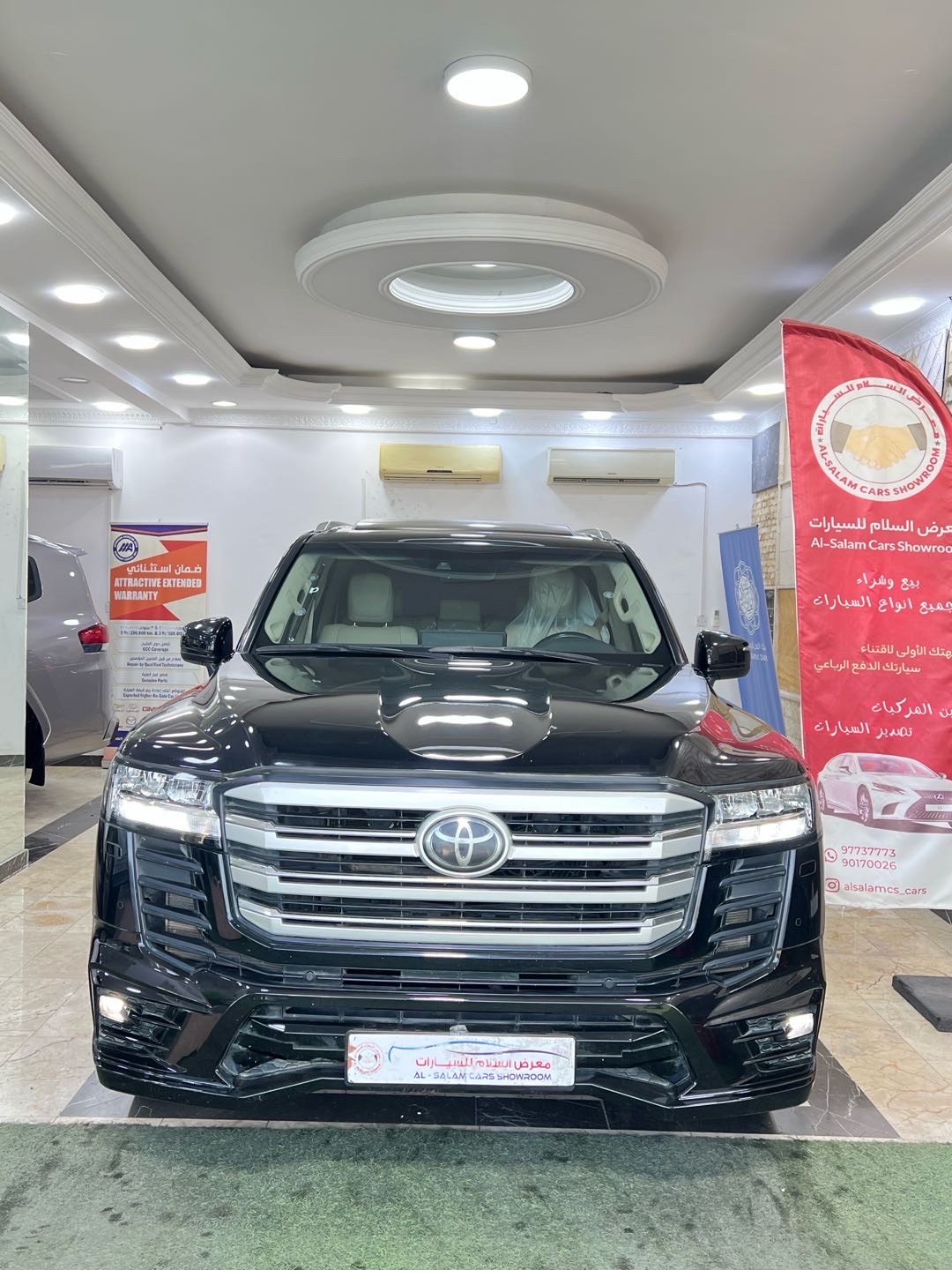 2022 Toyota Land Cruiser GXR thumbnail 3