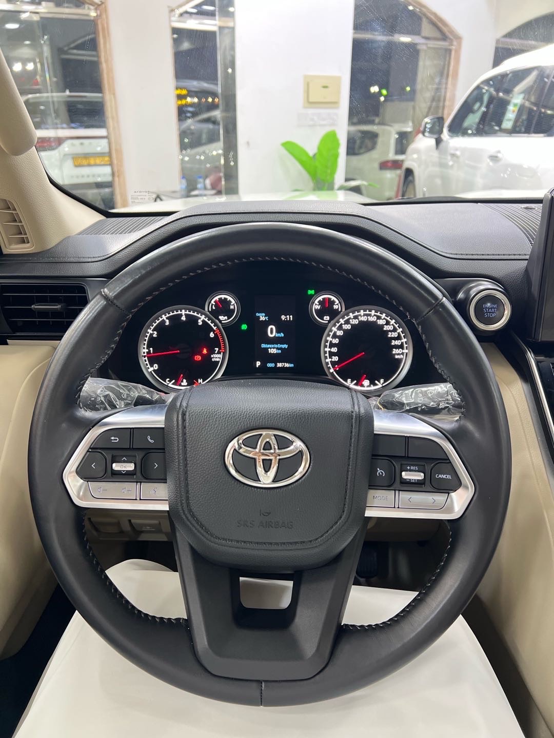 2024 Toyota Land Cruiser GXR thumbnail 13