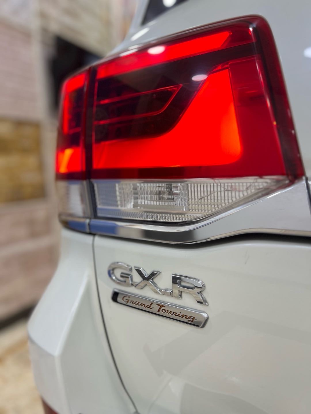 2020 Toyota Land Cruiser GXR thumbnail 8