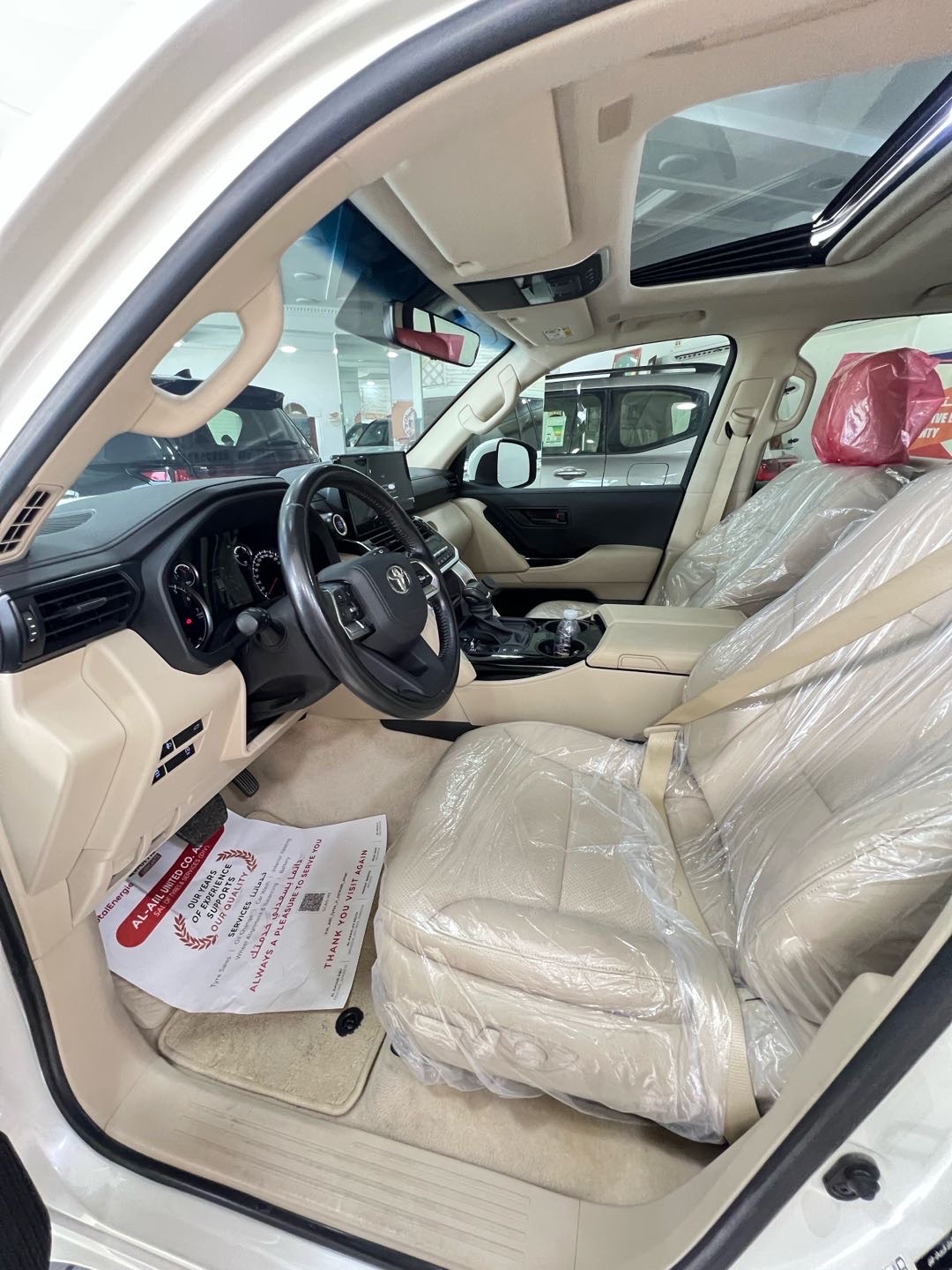 2023 Toyota Land Cruiser GXR thumbnail 10