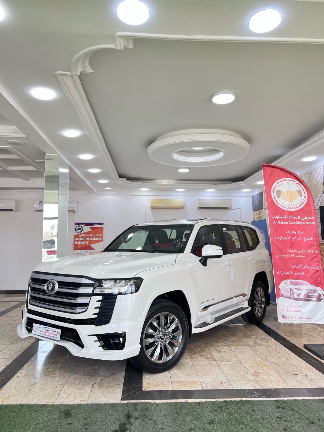 2026 Toyota Land Cruiser GXR thumbnail 2