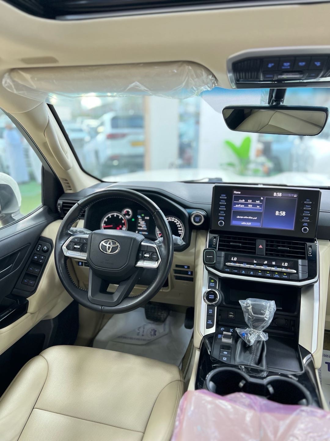 2022 Toyota Land Cruiser GXR thumbnail 14