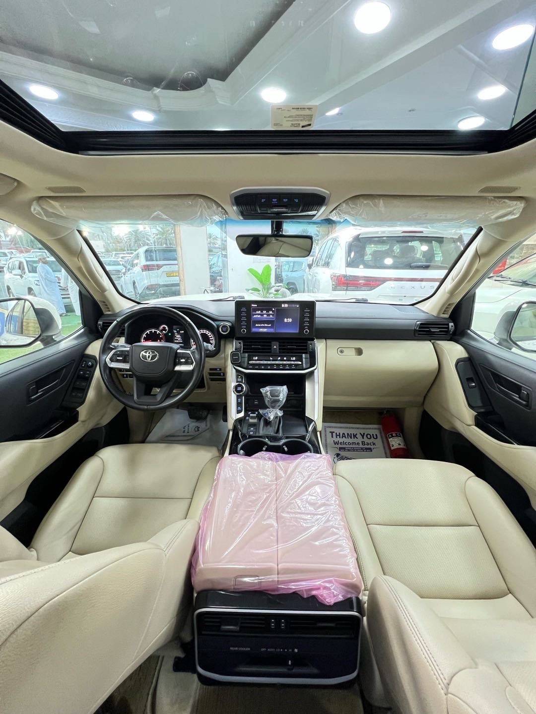 2022 Toyota Land Cruiser GXR thumbnail 16