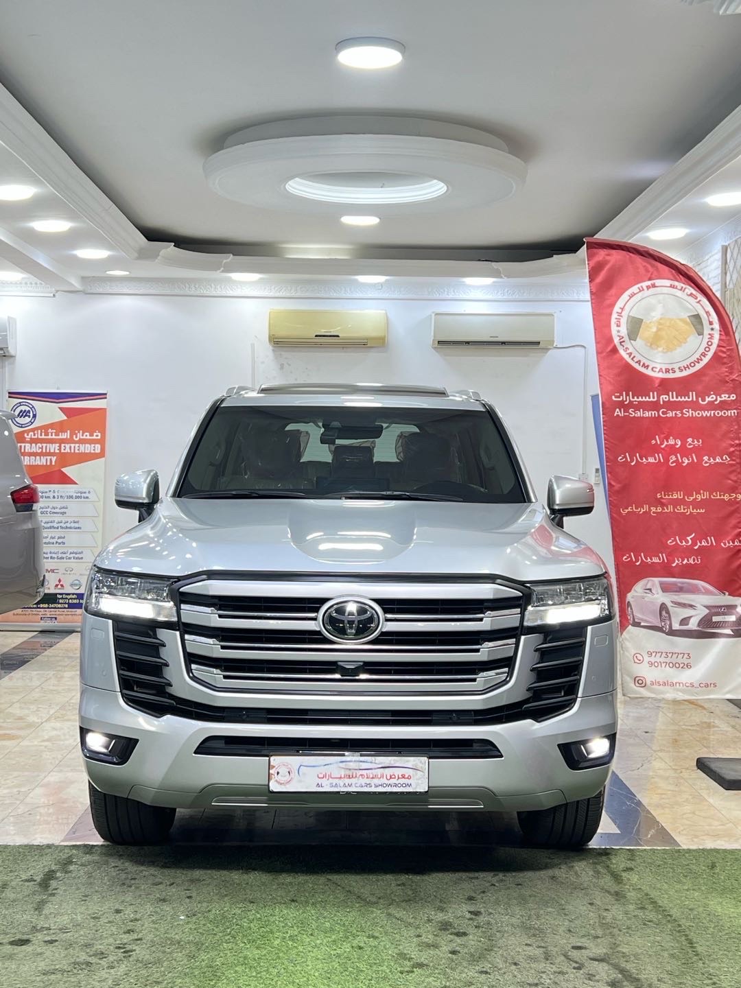 2022 Toyota Land Cruiser GXR thumbnail 4