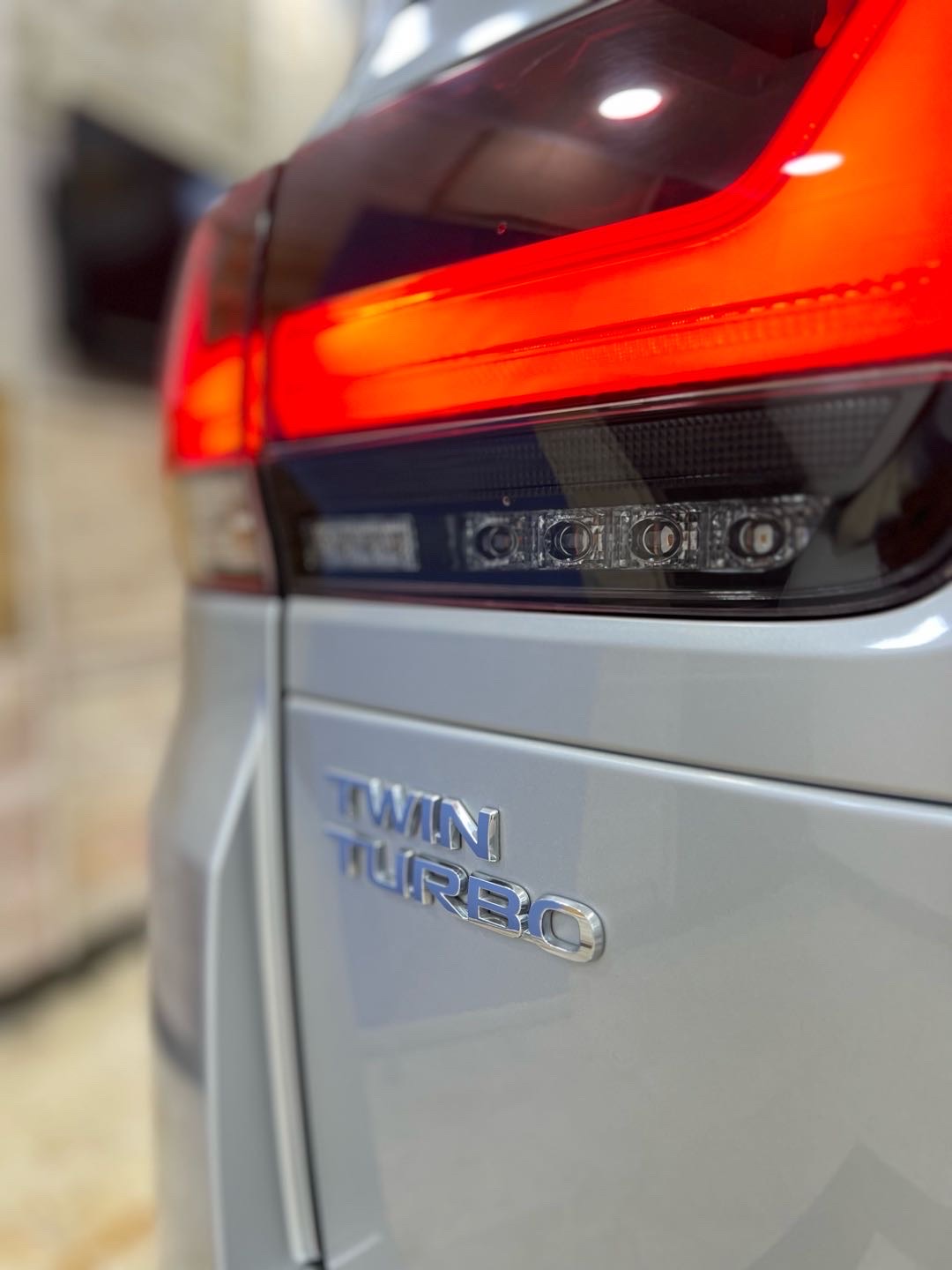 2022 Toyota Land Cruiser GXR thumbnail 8
