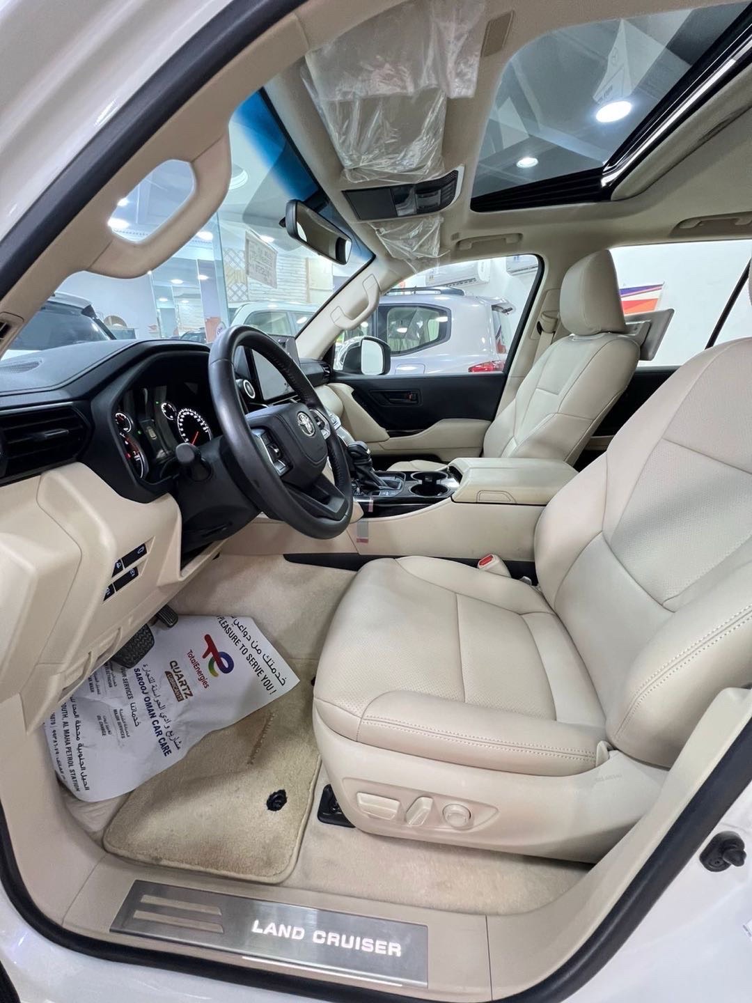 2024 Toyota Land Cruiser GXR thumbnail 11