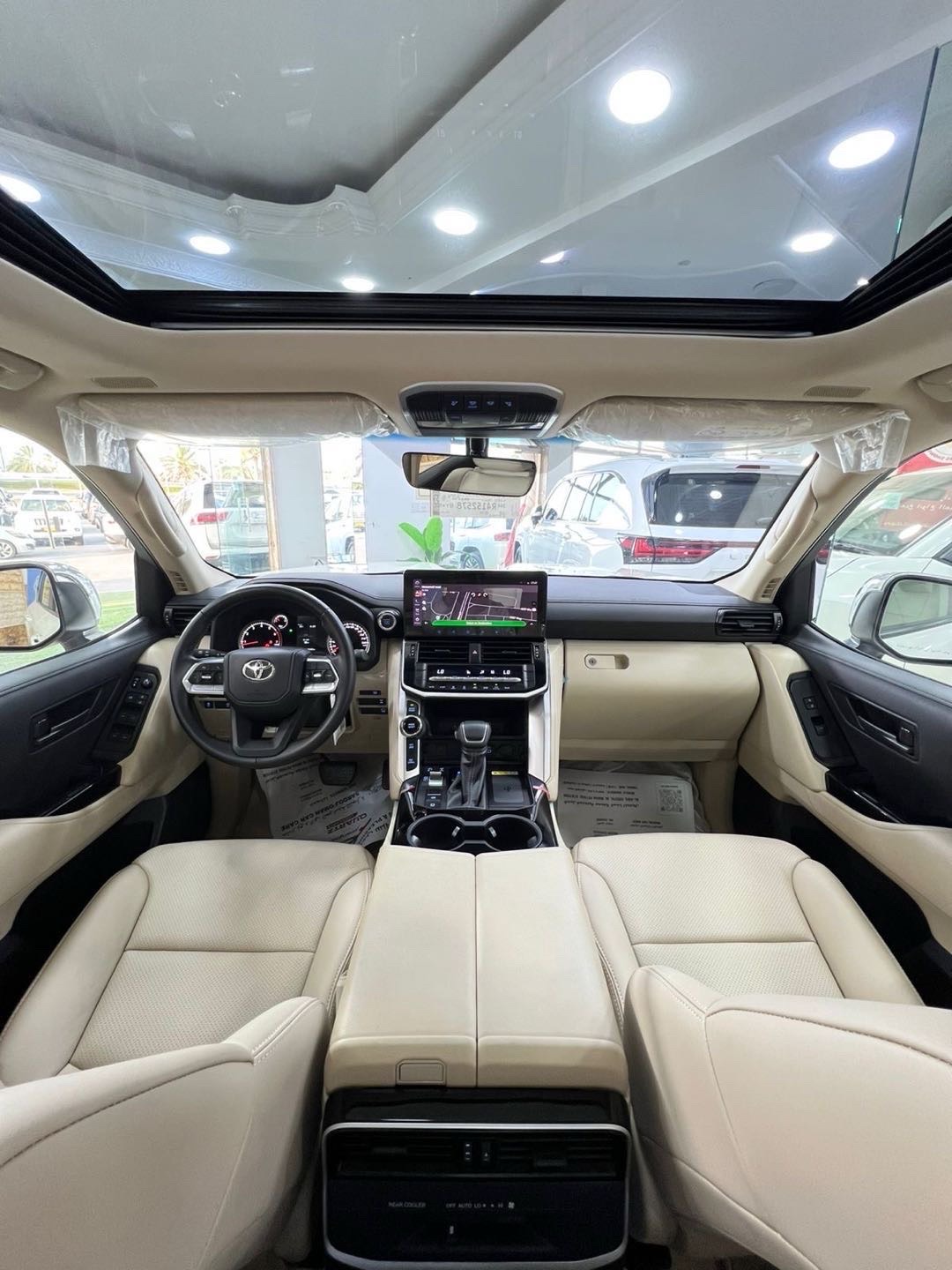 2024 Toyota Land Cruiser GXR thumbnail 14
