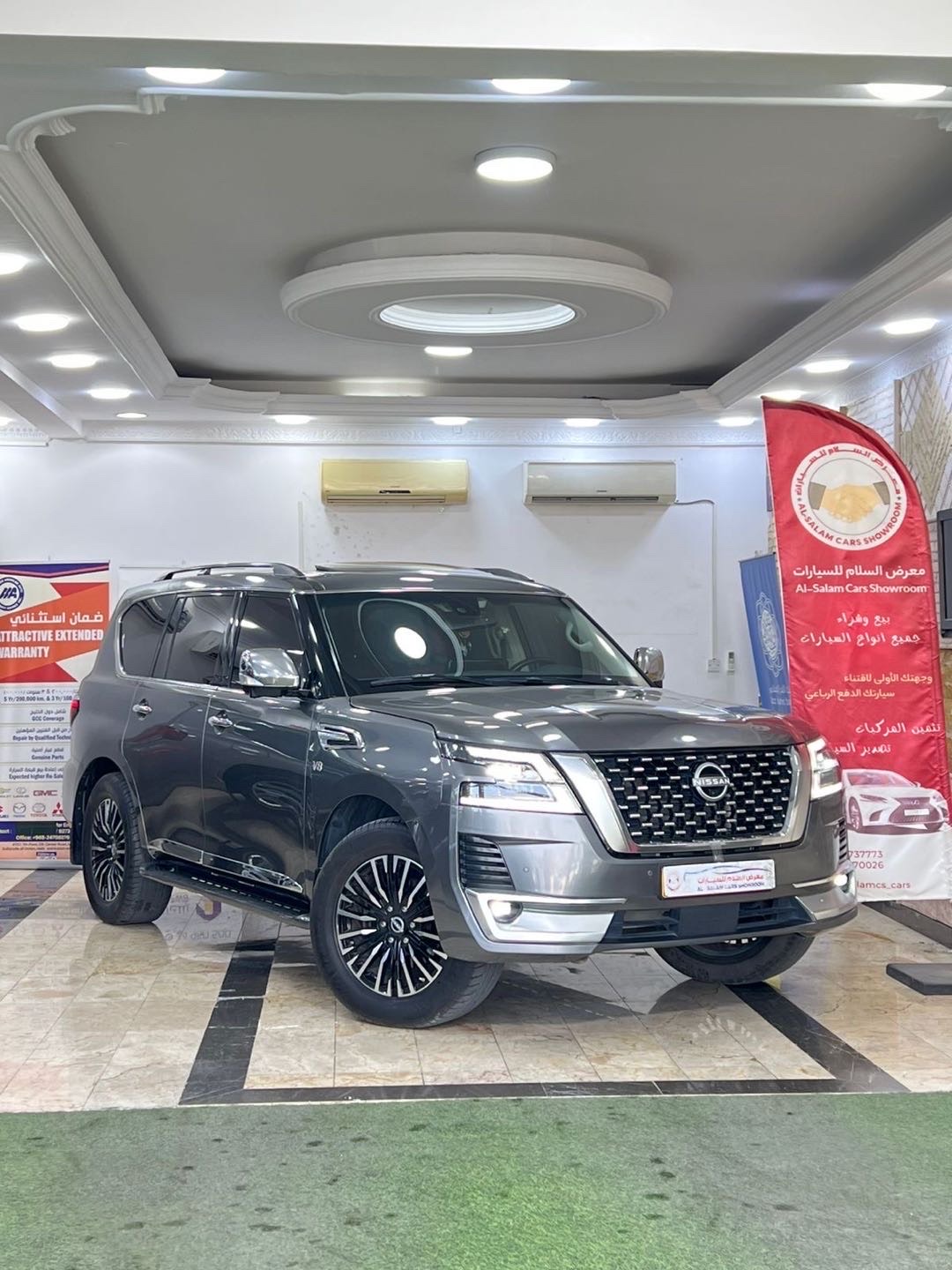 2020 Nissan Armada SL thumbnail 5
