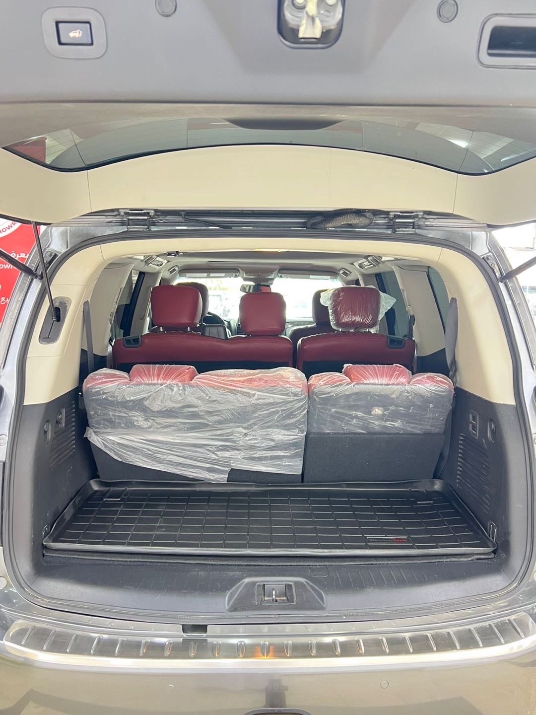2020 Nissan Armada SL thumbnail 16