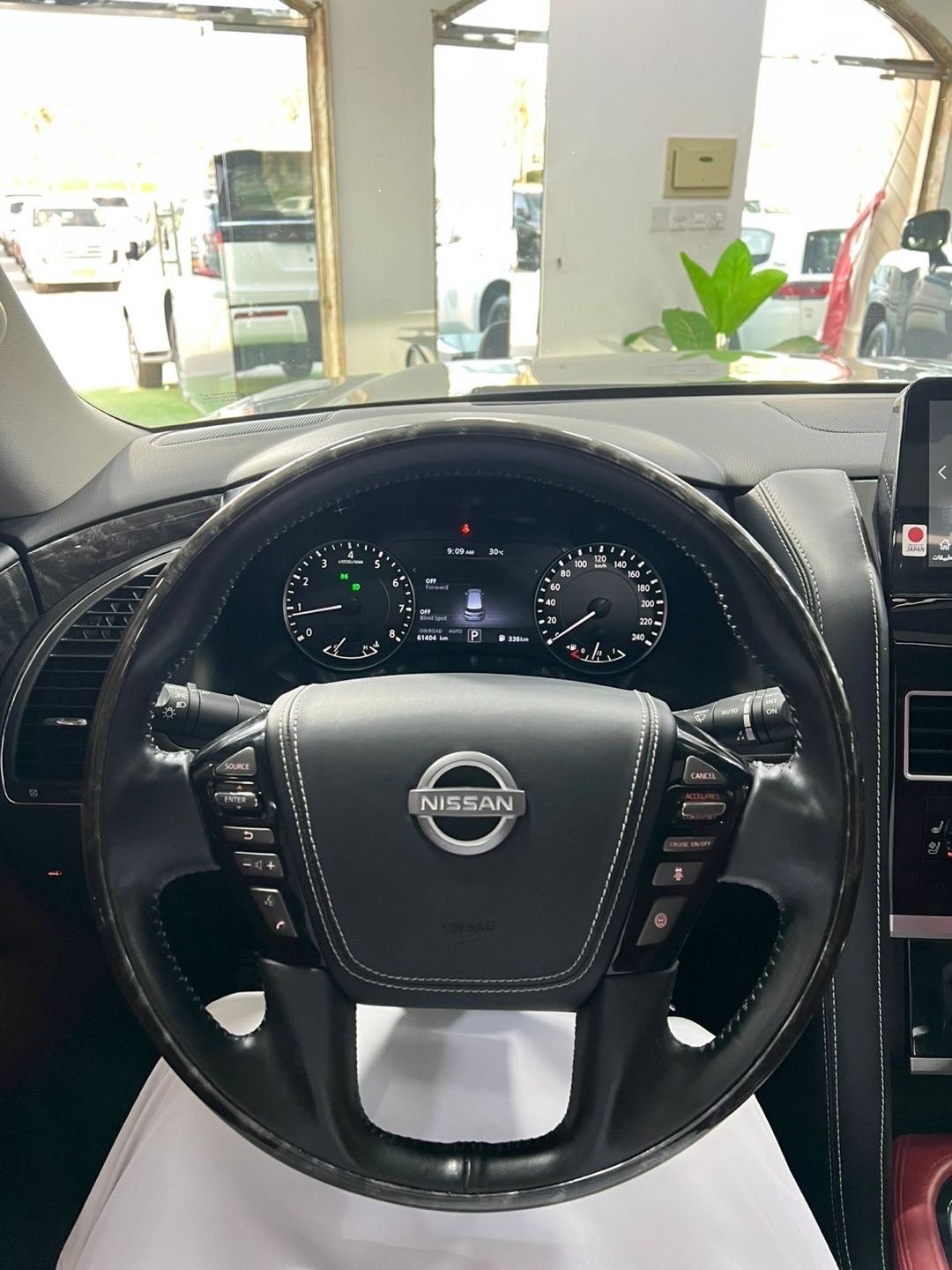 2020 Nissan Armada SL thumbnail 17