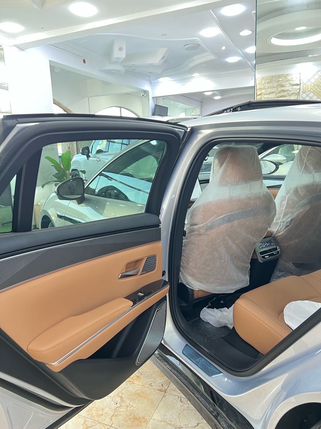2025 BYD Han Luxury thumbnail 10
