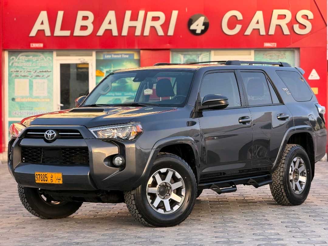 2020 Toyota Fortuner 4.0L 4x4 thumbnail 12