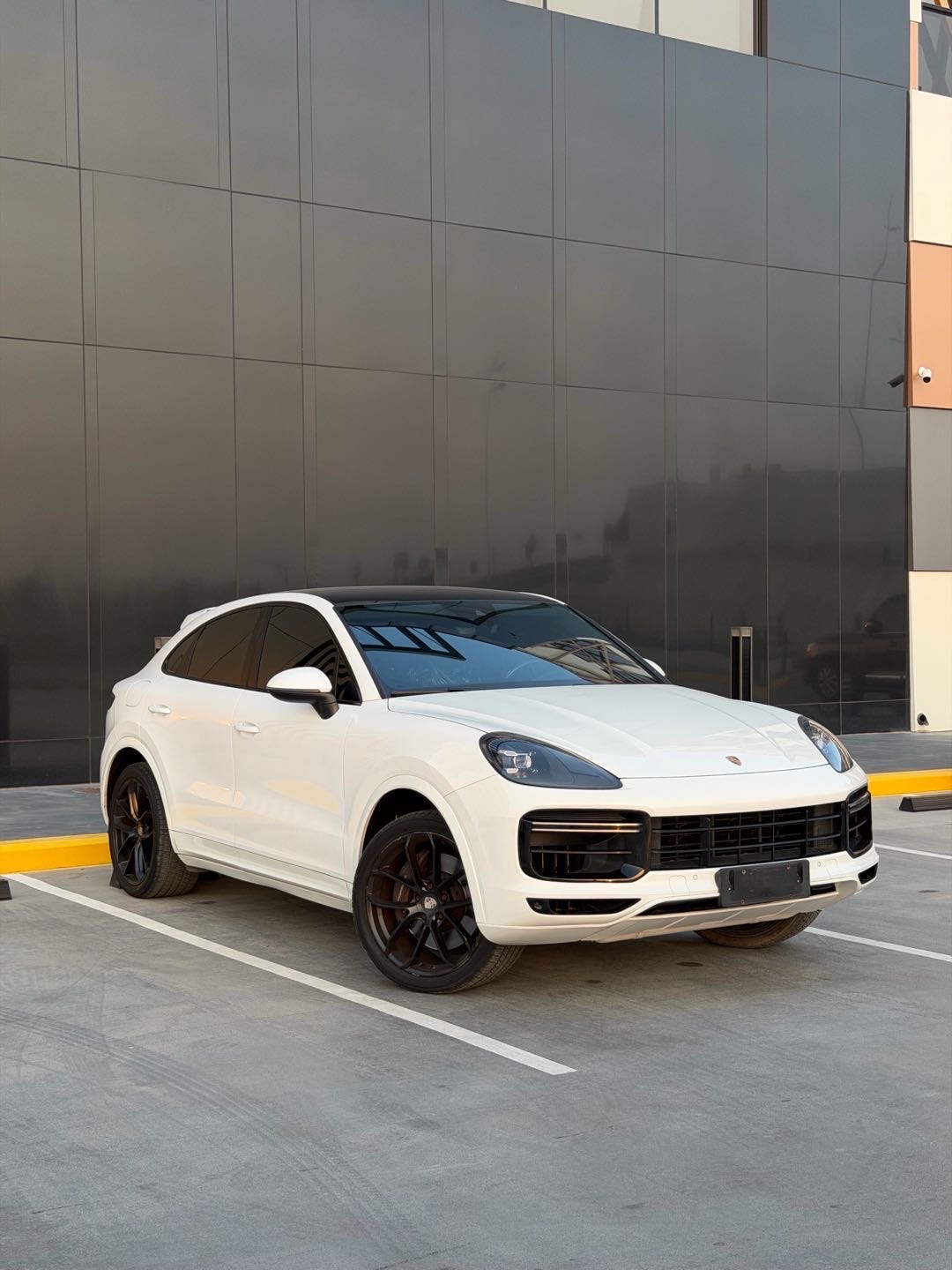 2021 Porsche Cayenne Turbo