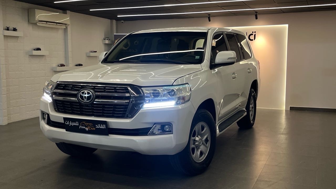 2014 Toyota Land Cruiser GXR