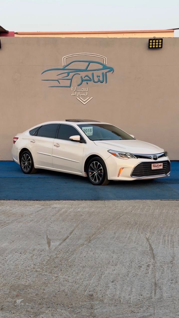 2018 Toyota Avalon XLE