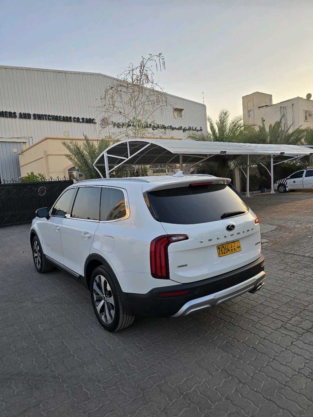 2020 Kia Telluride LX thumbnail 9