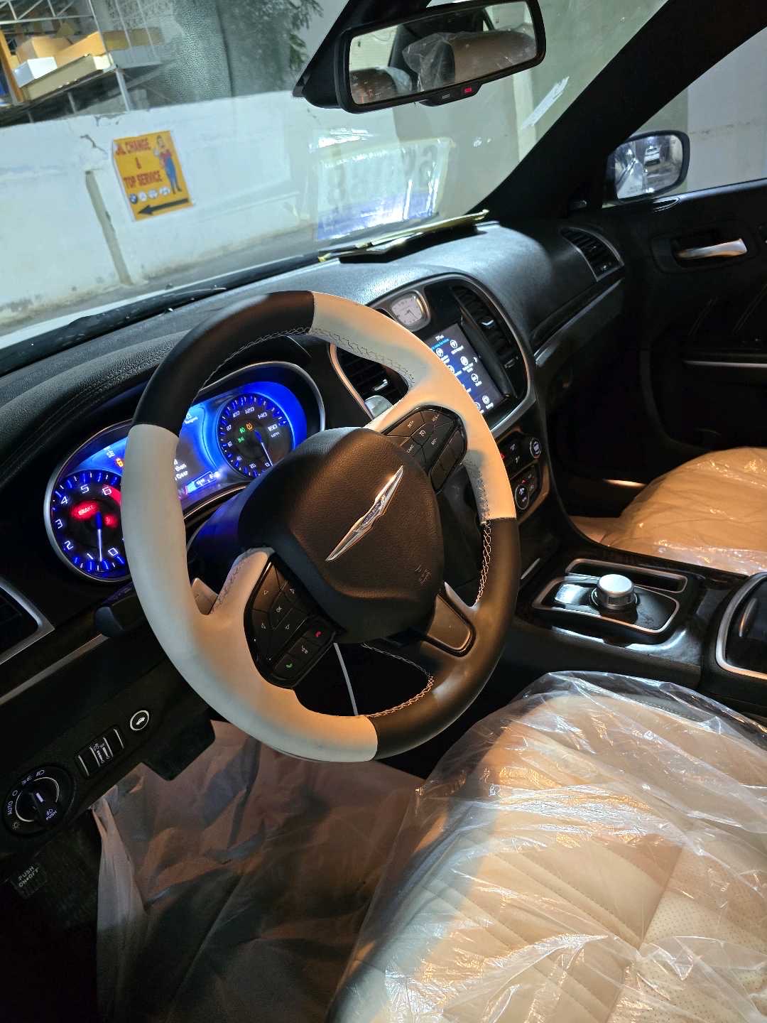 2020 Chrysler 300 SL thumbnail 10