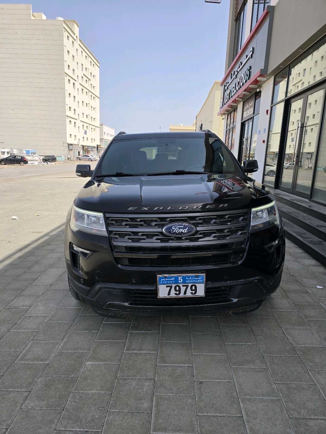 2018 Ford Explorer SL thumbnail 12