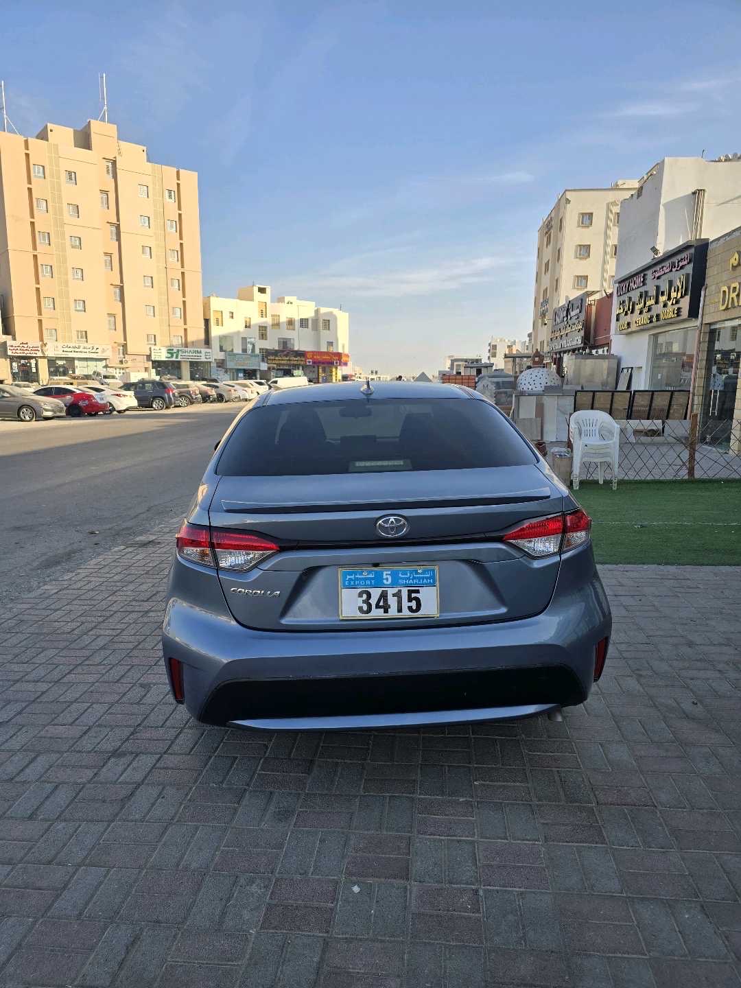 2020 Toyota Corolla LE thumbnail 22