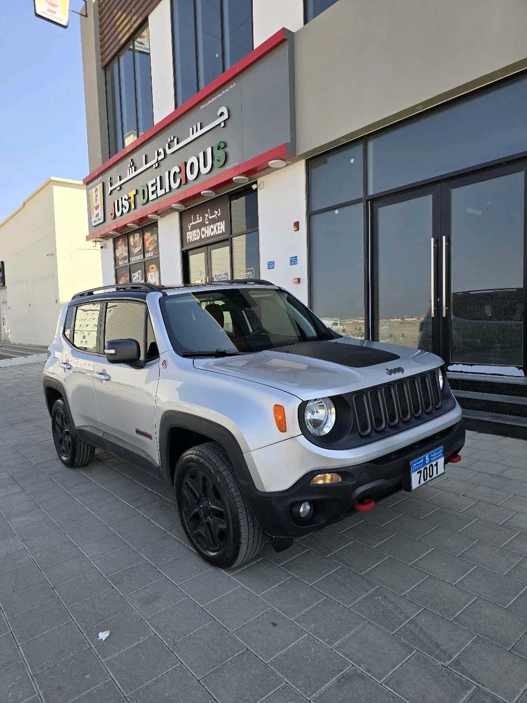2018 Jeep Renegade Sport thumbnail 12