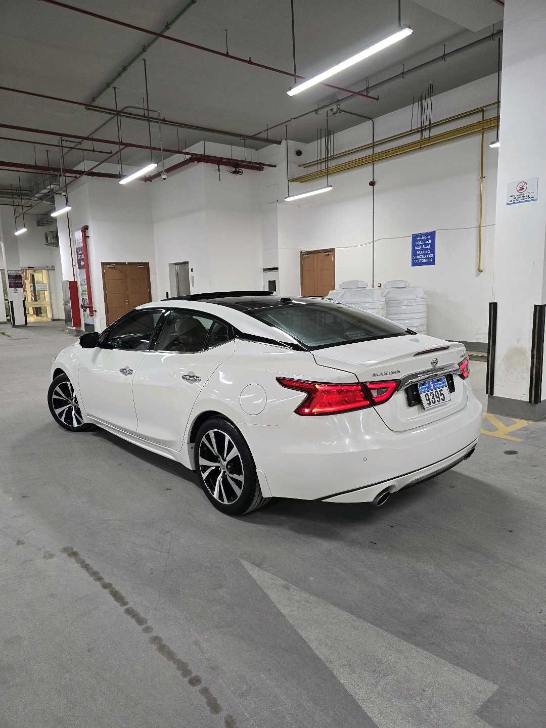 2018 Nissan Maxima Platinum thumbnail 14