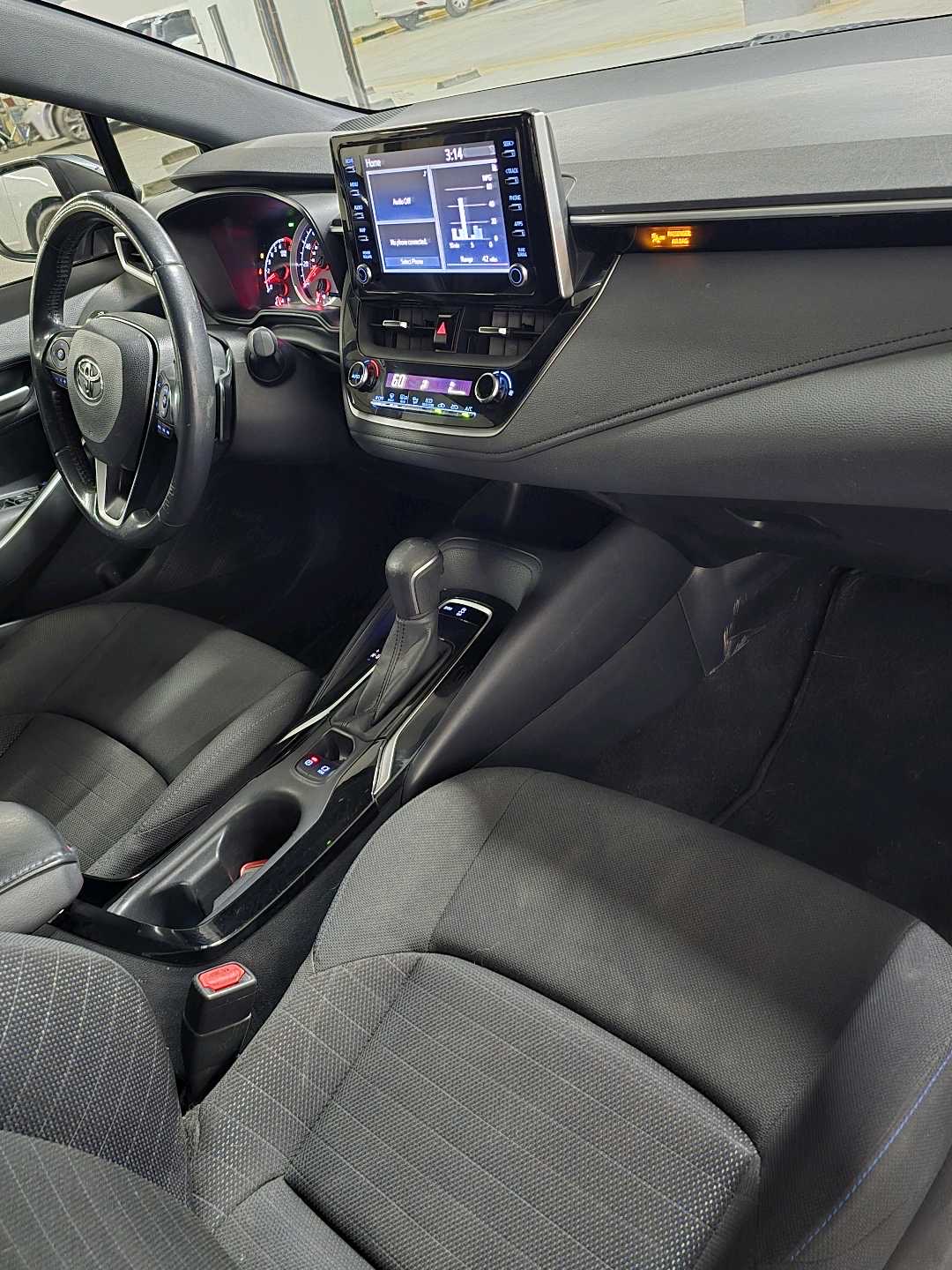2020 Toyota Corolla SE thumbnail 11