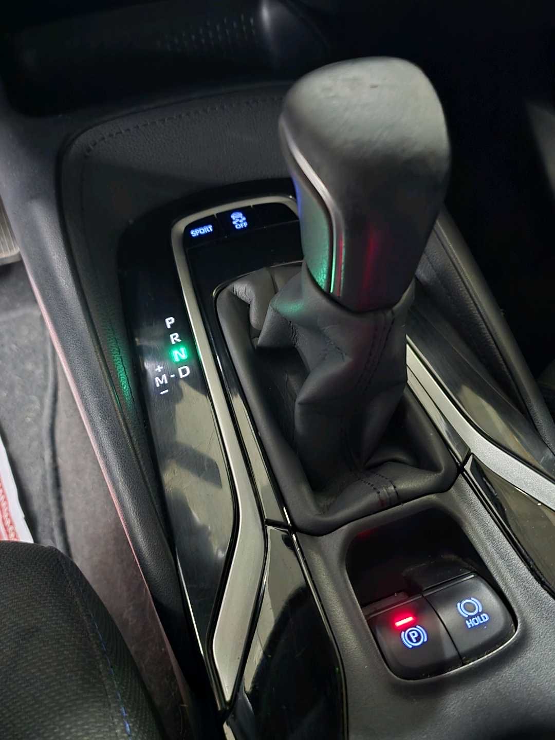 2020 Toyota Corolla SE thumbnail 13