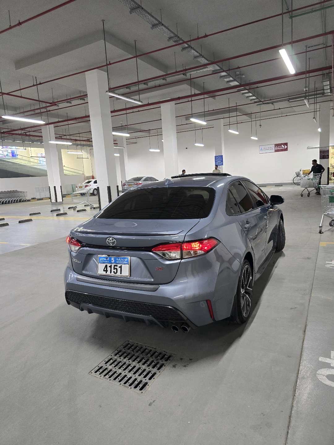 2020 Toyota Corolla SE thumbnail 17