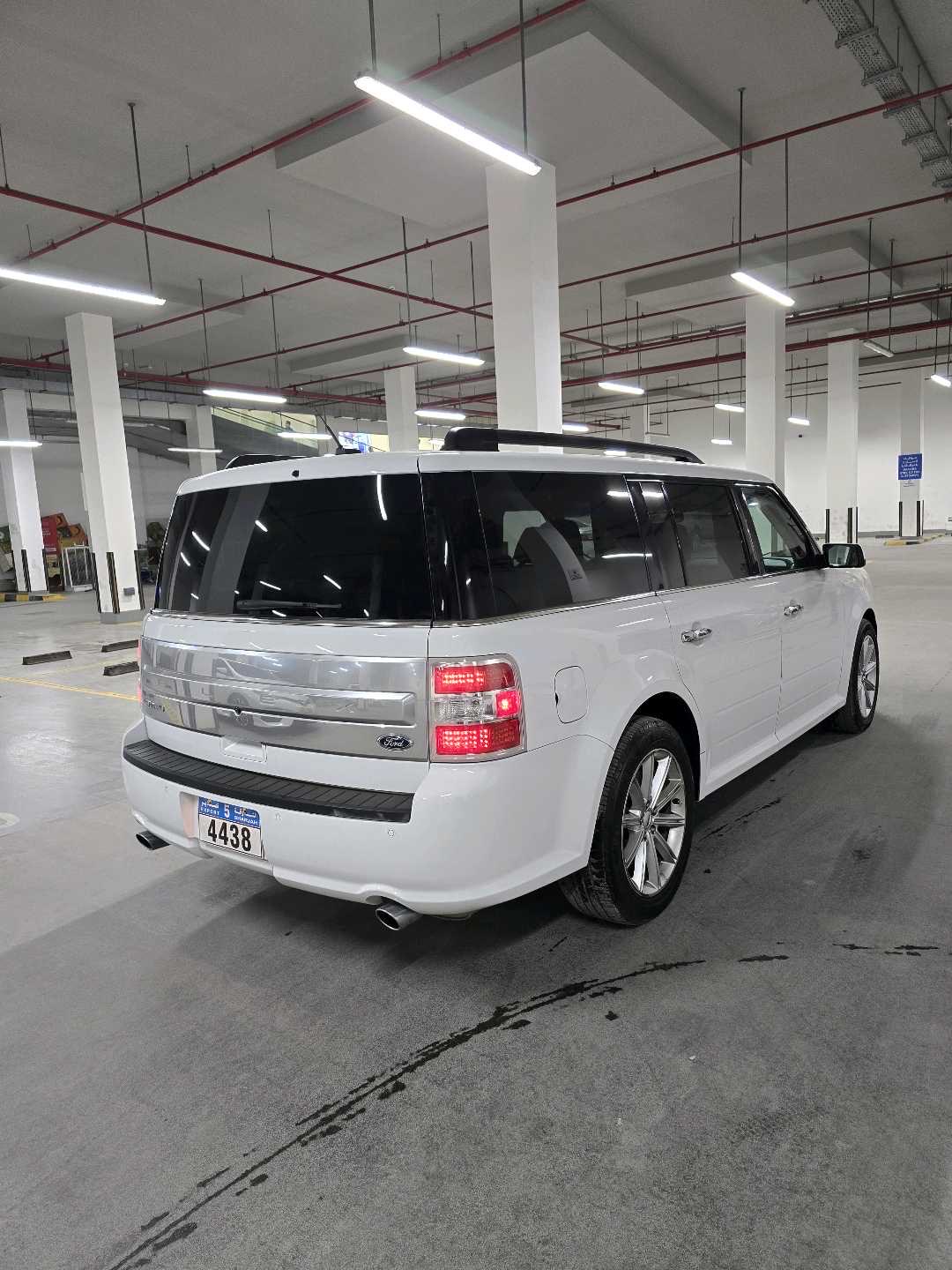 2019 Ford Flex SE thumbnail 18