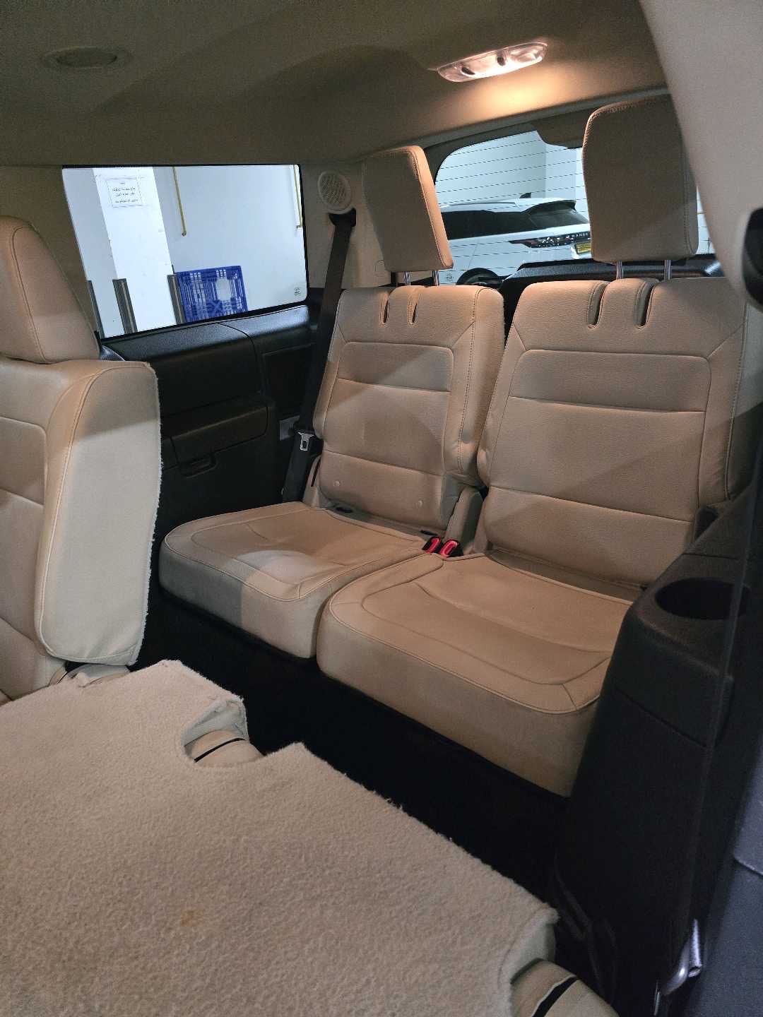 2019 Ford Flex SE thumbnail 22