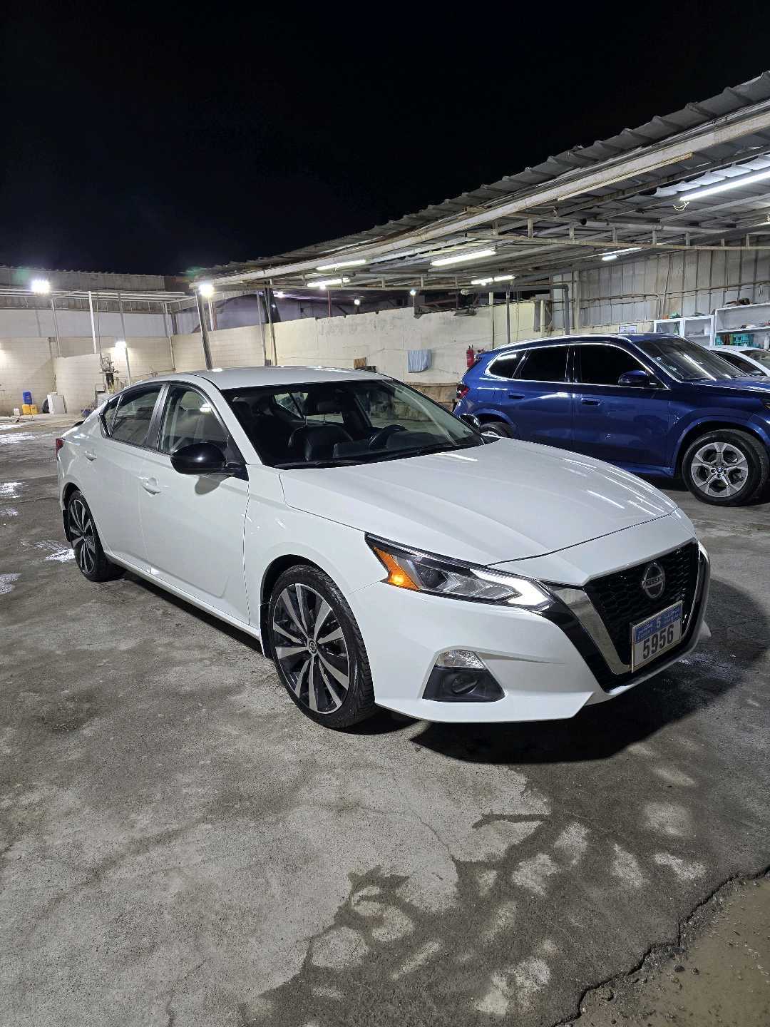 2022 Nissan Altima SR