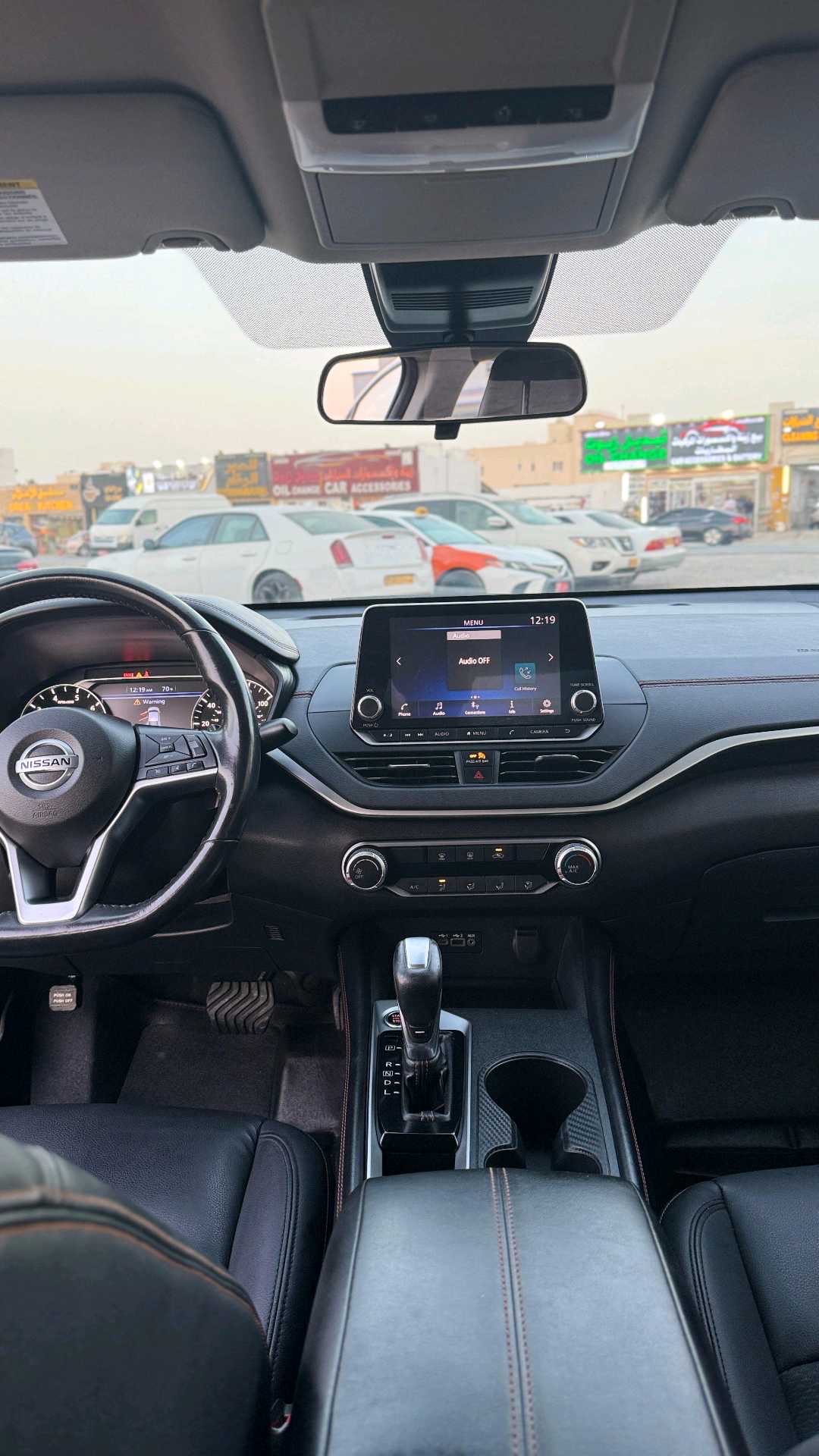 2022 Nissan Altima SR thumbnail 6