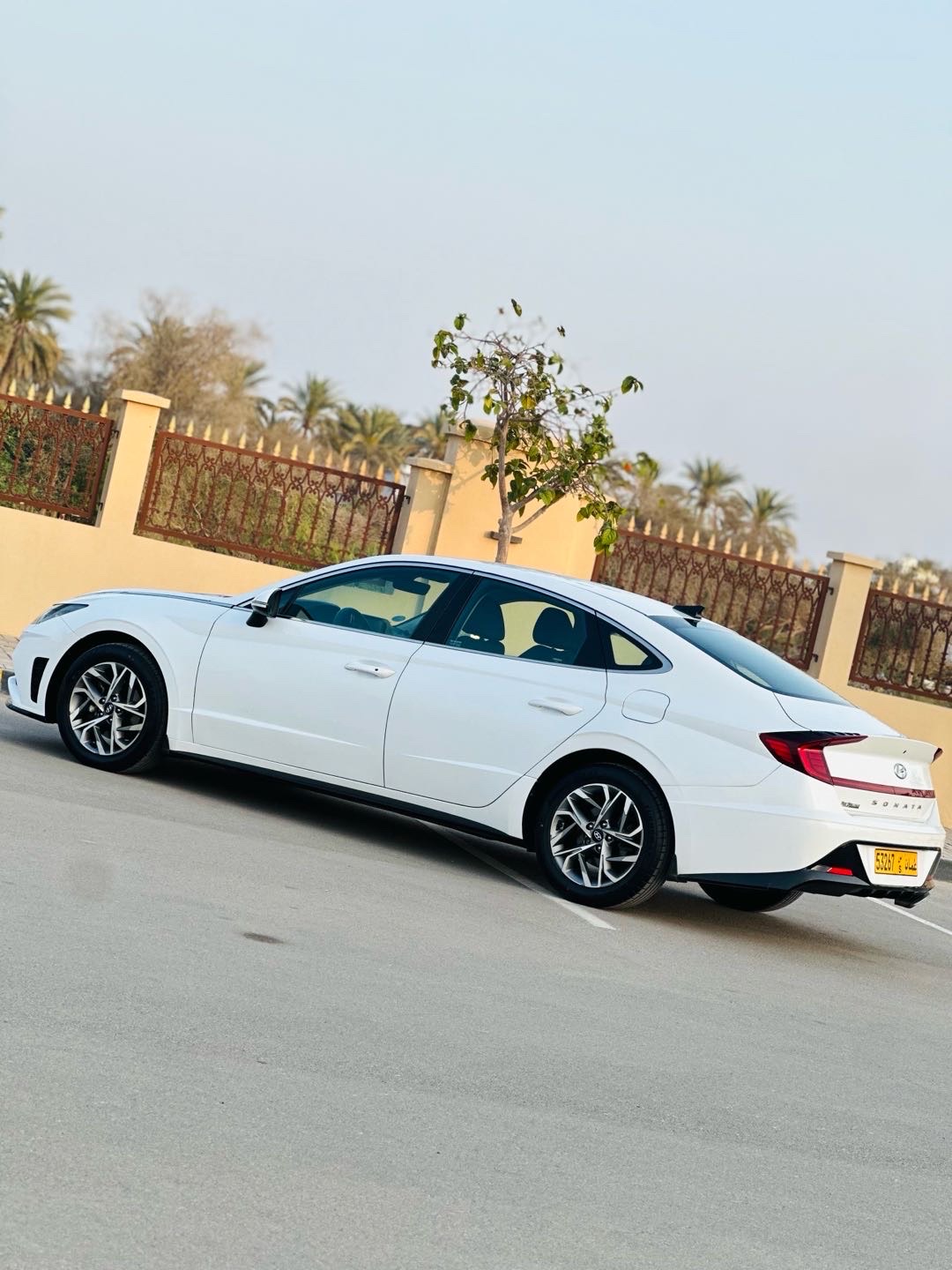 2021 Hyundai Sonata thumbnail 3