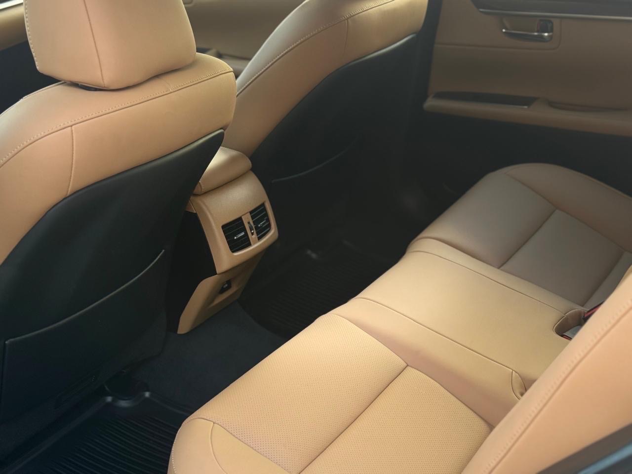 2018 Lexus ES 350 thumbnail 7