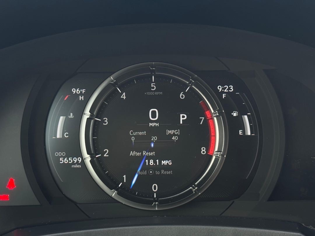 2021 Lexus IS 350 thumbnail 16