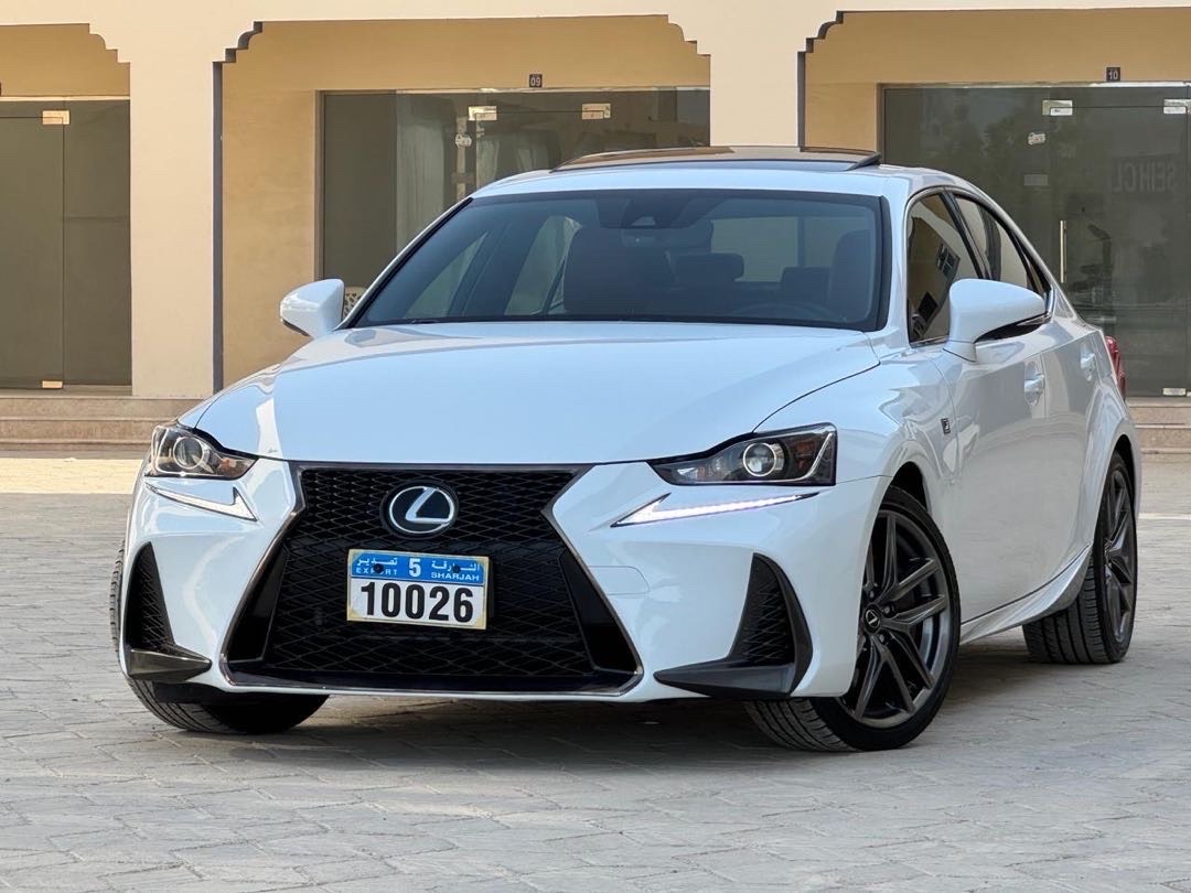 2018 Lexus IS 350 thumbnail 2
