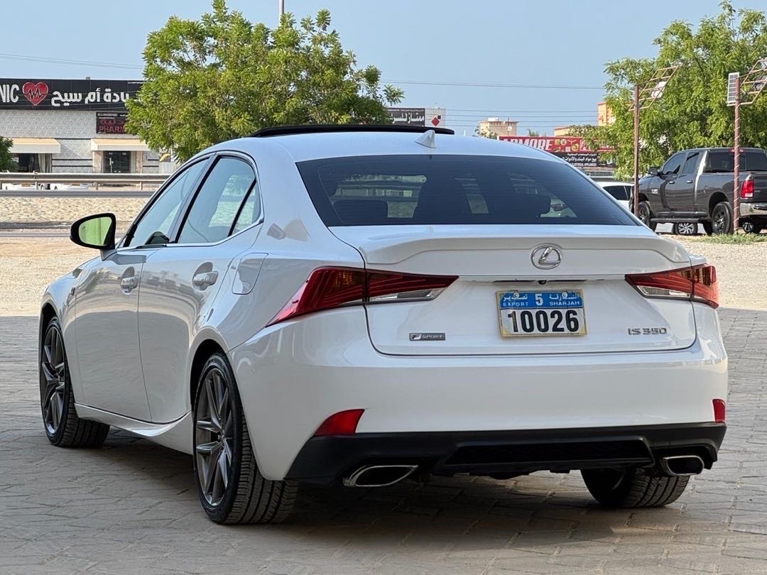 2018 Lexus IS 350 thumbnail 3