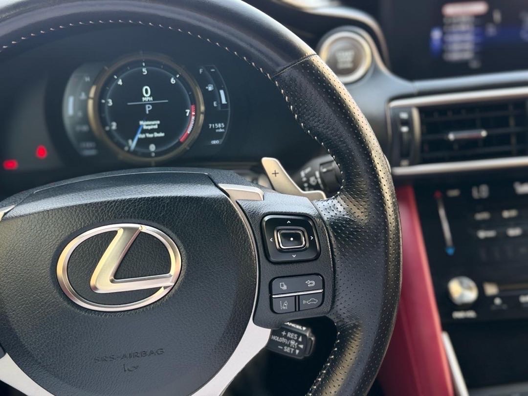 2018 Lexus IS 350 thumbnail 16