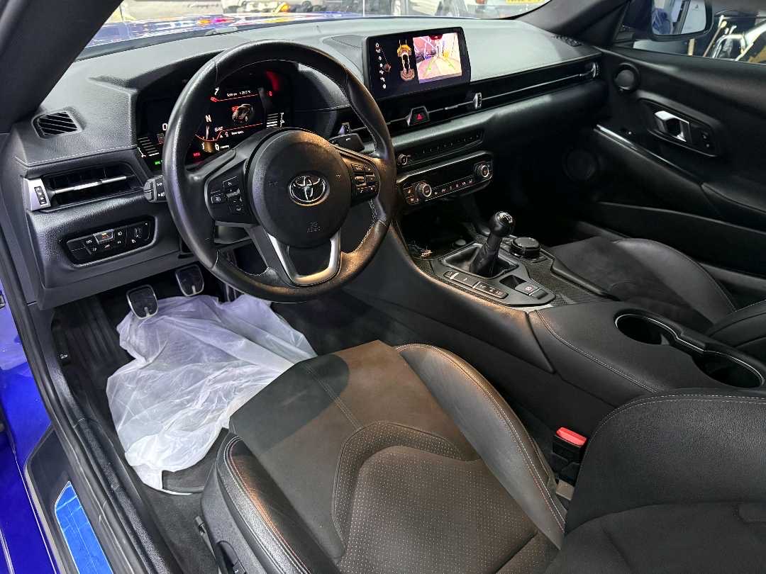 2023 Toyota Supra 3.0 thumbnail 7