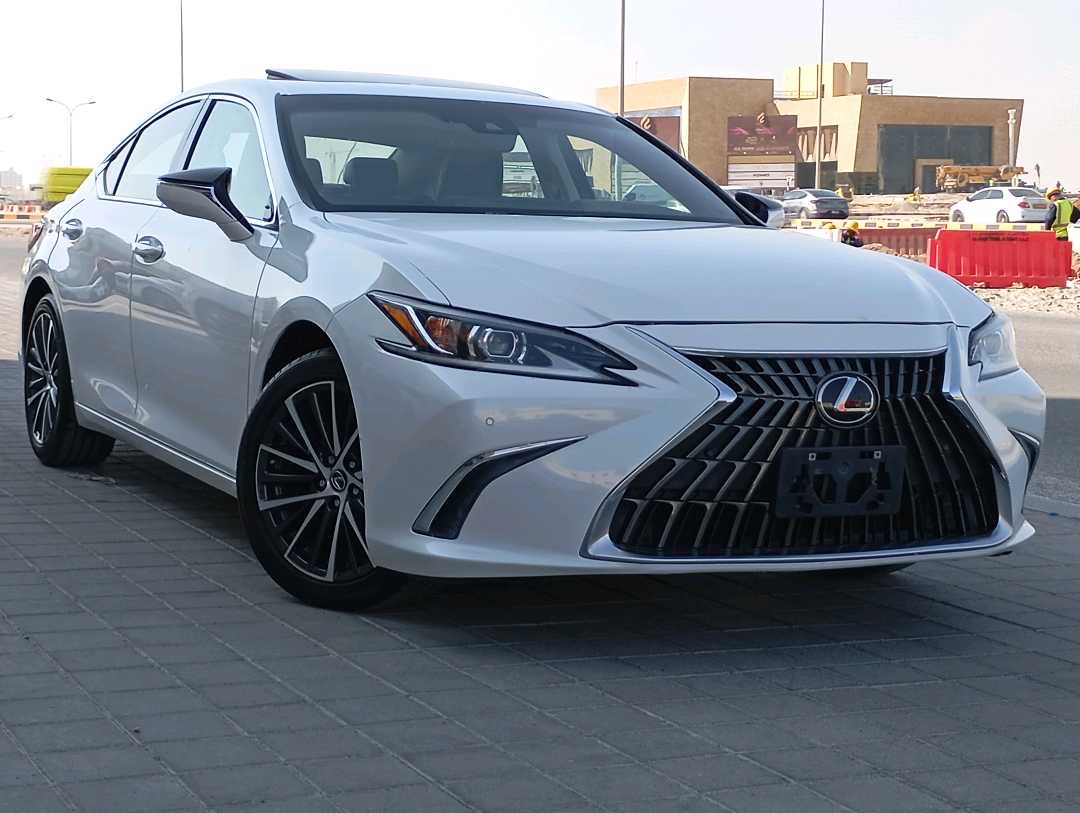 2022 Lexus ES 350