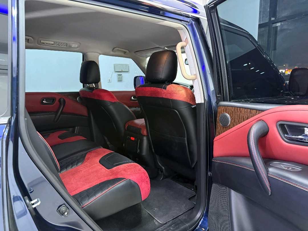 2019 Nissan Armada SV thumbnail 5
