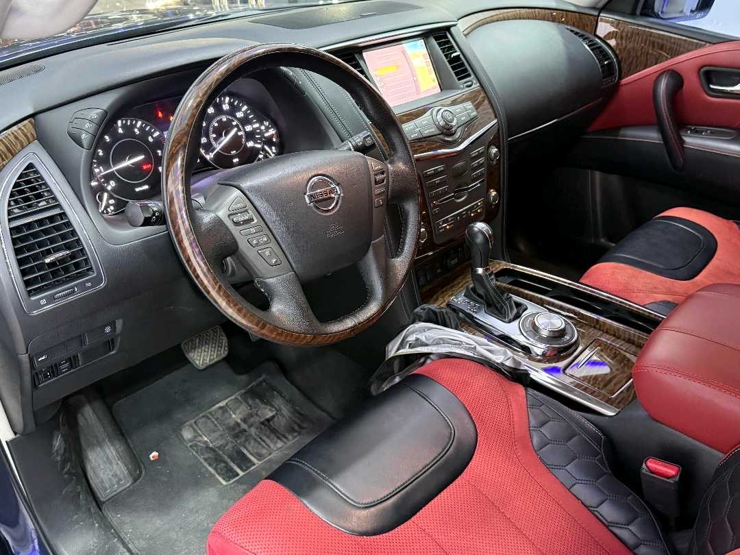 2019 Nissan Armada SV thumbnail 8
