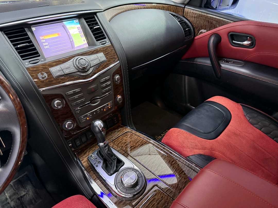2019 Nissan Armada SV thumbnail 9