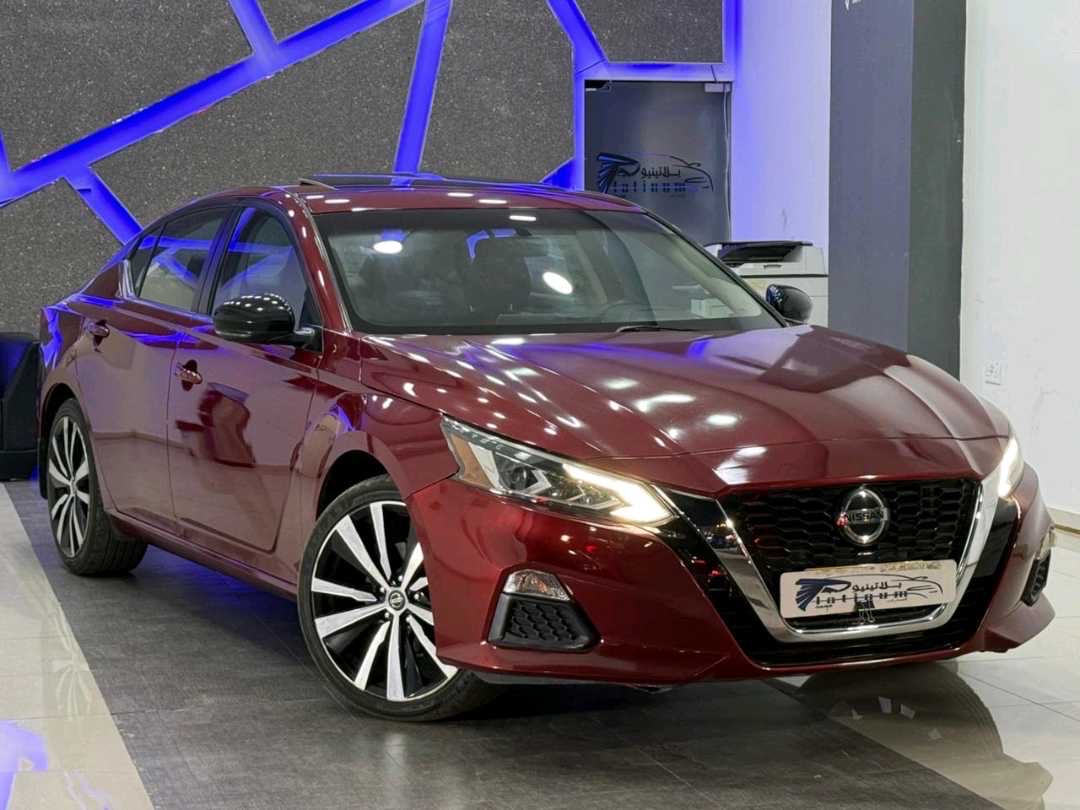 2019 Nissan Altima SR