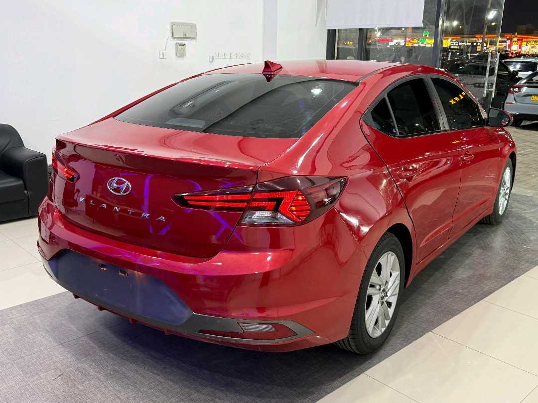 2020 Hyundai Elantra SEL Convenience thumbnail 4