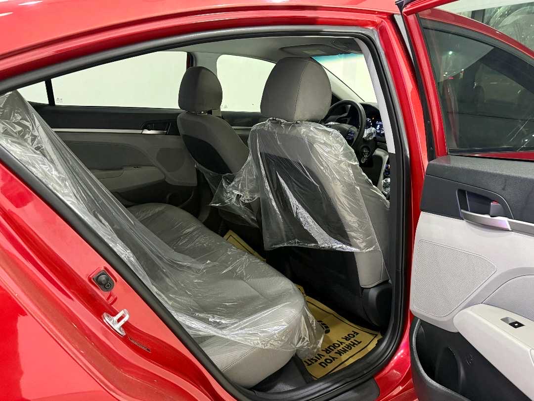 2020 Hyundai Elantra SEL Convenience thumbnail 5